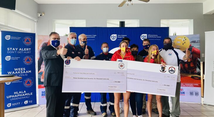 Cheque handover 4 Dec 2021 2